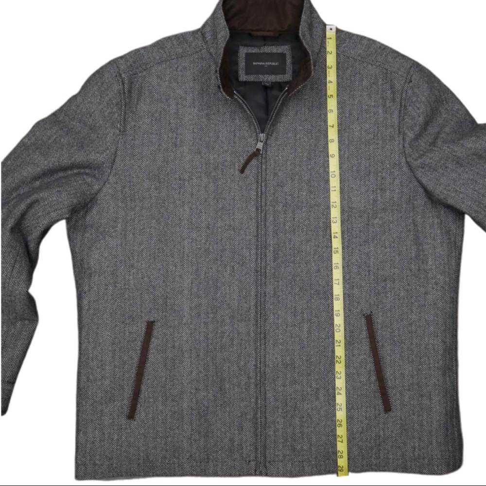 SOLD: BANANA REPUBLIC Herringbone Jacket - Picture 2 of 7